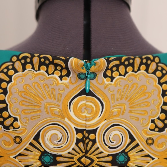 New York & Company Women's Stretch Sheath Dress Gold\Green | Small - Picture 10 of 16